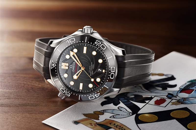 歐米茄海馬300米 “On Her Majesty's Secret Service”女皇50周年紀念腕表-復(fù)刻表