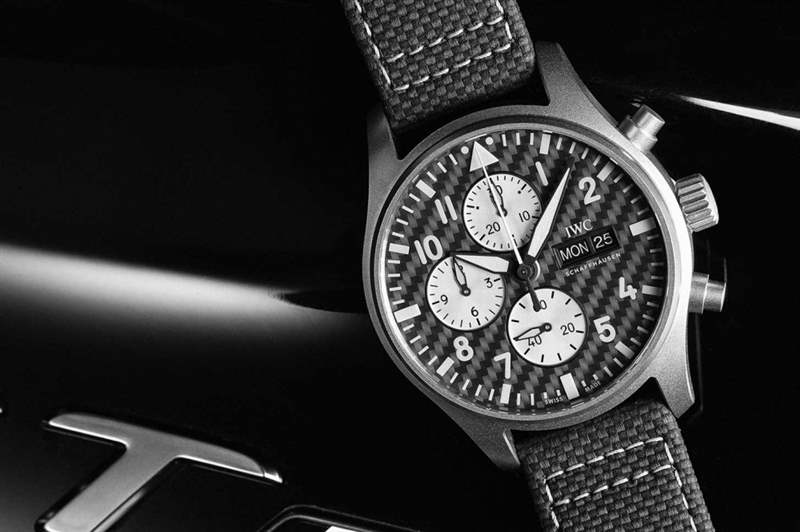 IWC萬(wàn)國(guó)聯(lián)合Mercedes-Benz|2021最新Pilot's Watch Chronograph Edition “AMG” 現(xiàn)身-復(fù)刻表